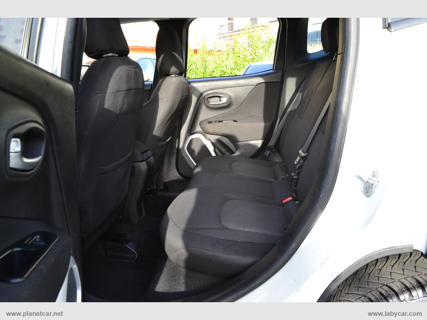 Renegade 1.6 Mjt 120CV Longitude - immagine 21