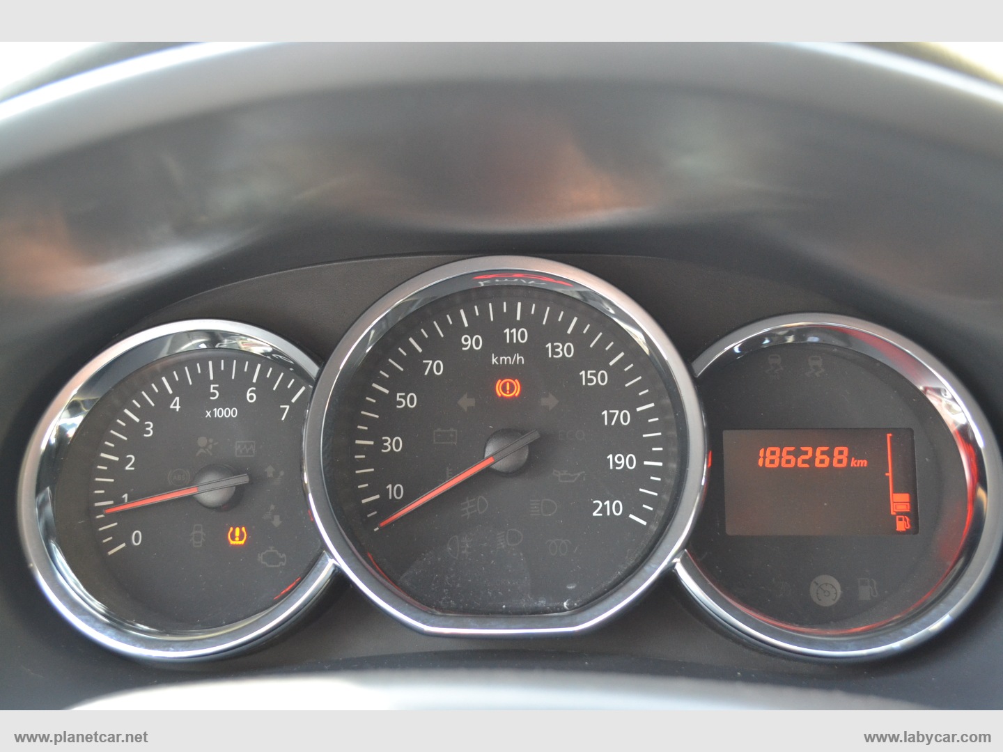 Sandero 1.2 GPL 75 CV Extra - immagine 21