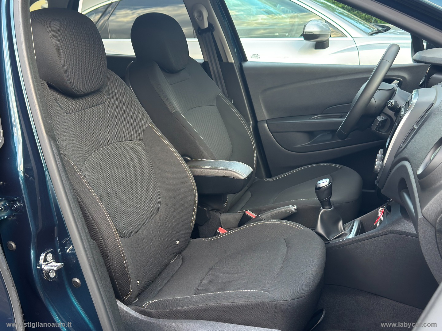 Captur dCi 8V 90 CV Sport Edition KM CERTIFICATI - immagine 21