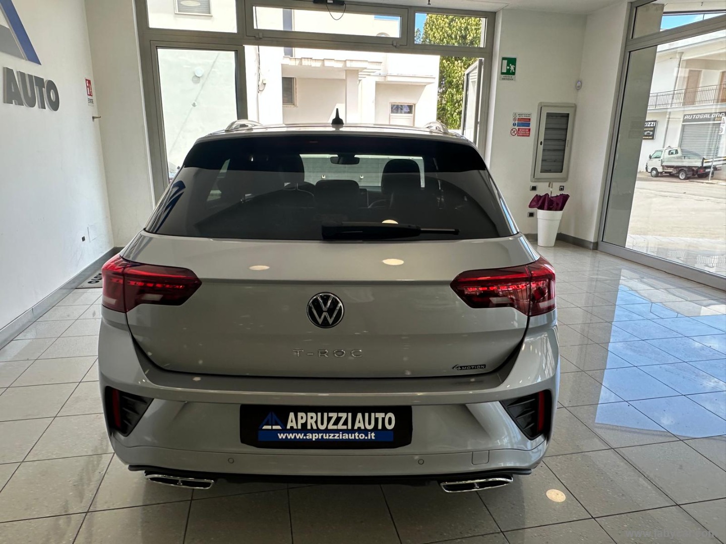 T-Roc 2.0 TDI SCR 150CV DSG 4MOT. R-Line - immagine 21