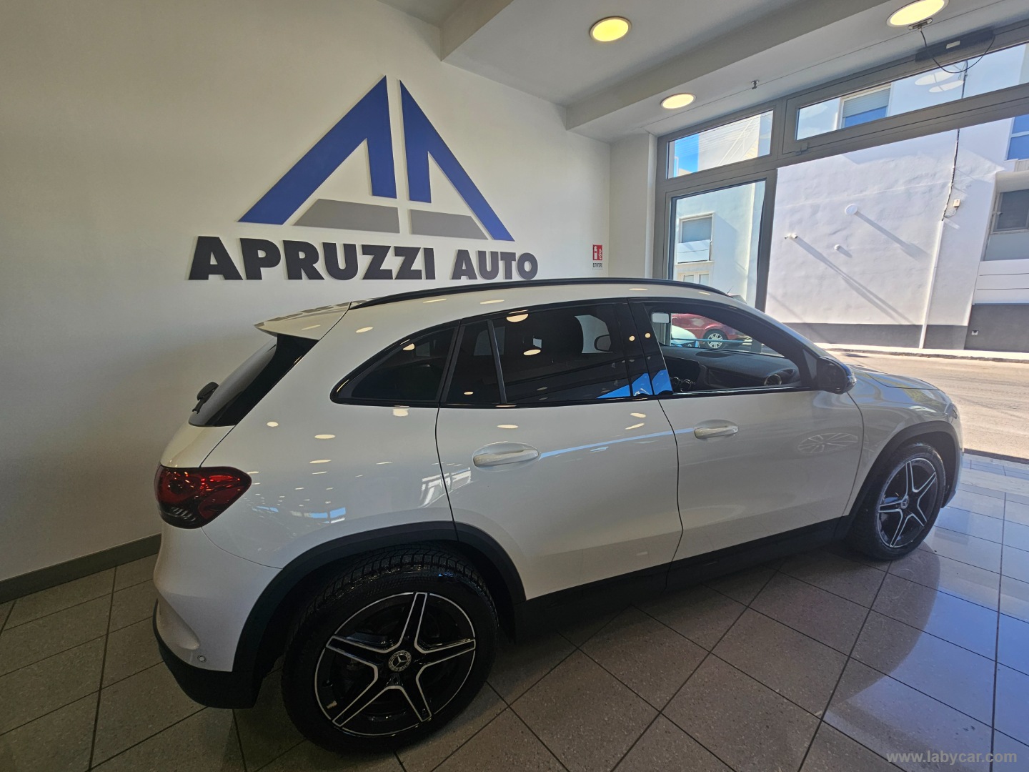 GLA 200 d Automatic Premium - immagine 21