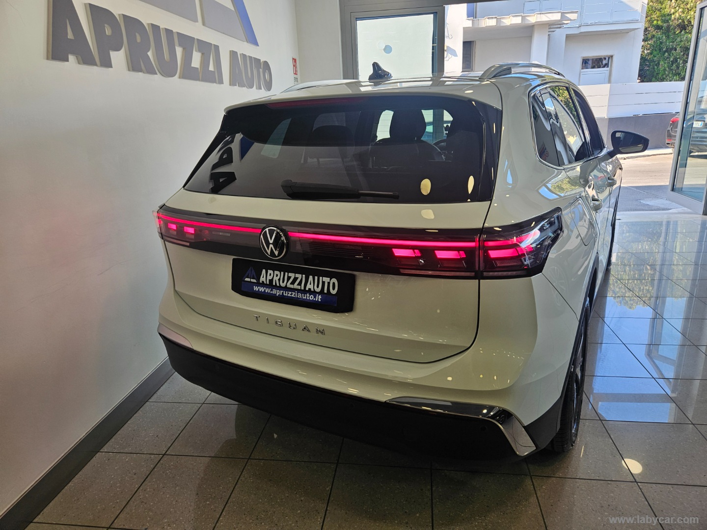Tiguan 2.0 TDI 150CV SCR DSG Elegance - immagine 21