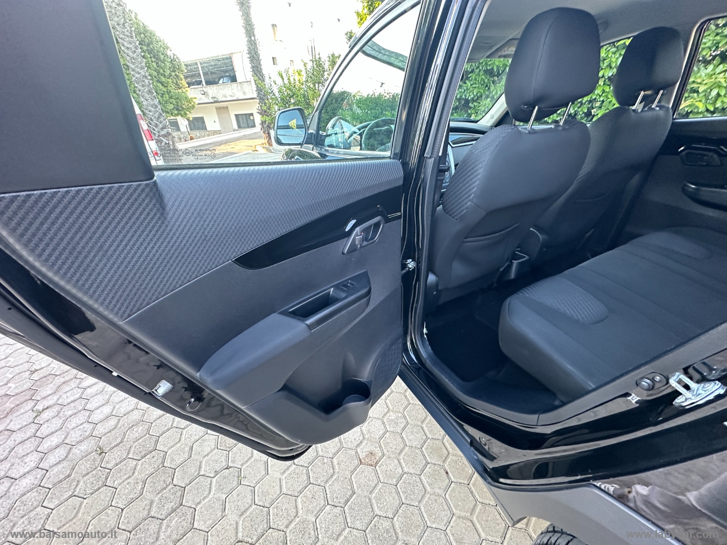 KUV100 1.2 VVT K8 - immagine 21
