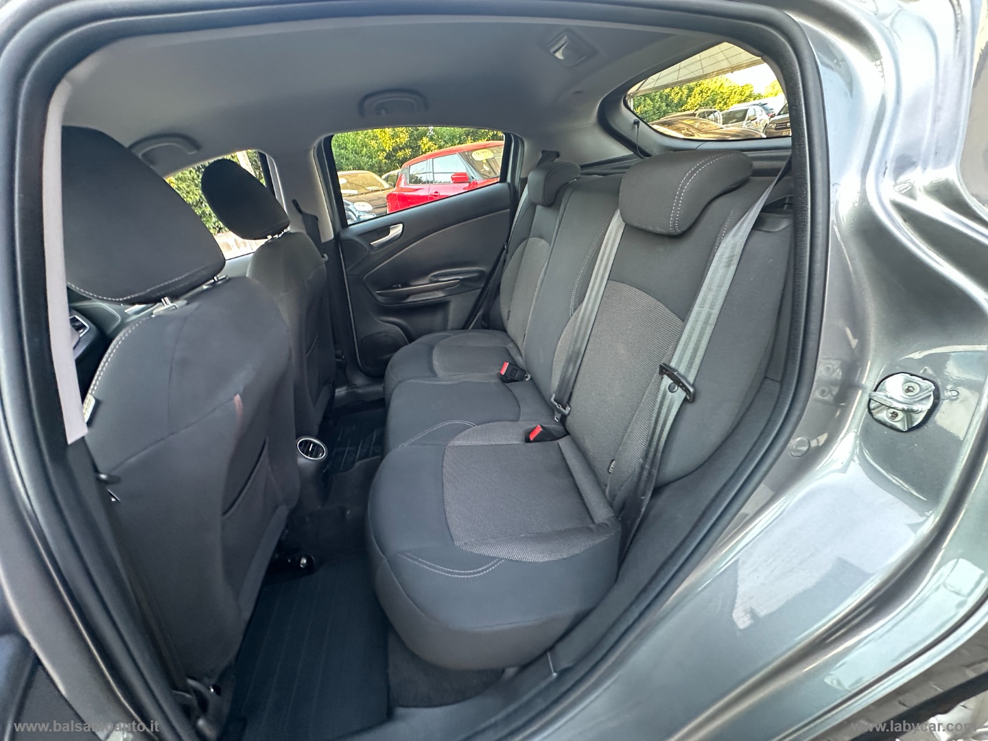Giulietta 1.6 JTDm-2 105 CV Distinctive - immagine 21