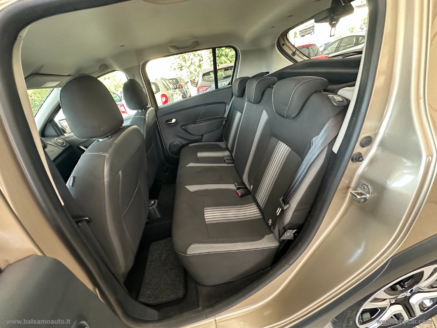 Sandero Stepway 0.9 TCe 12V T-GPL 90 S&S - immagine 21