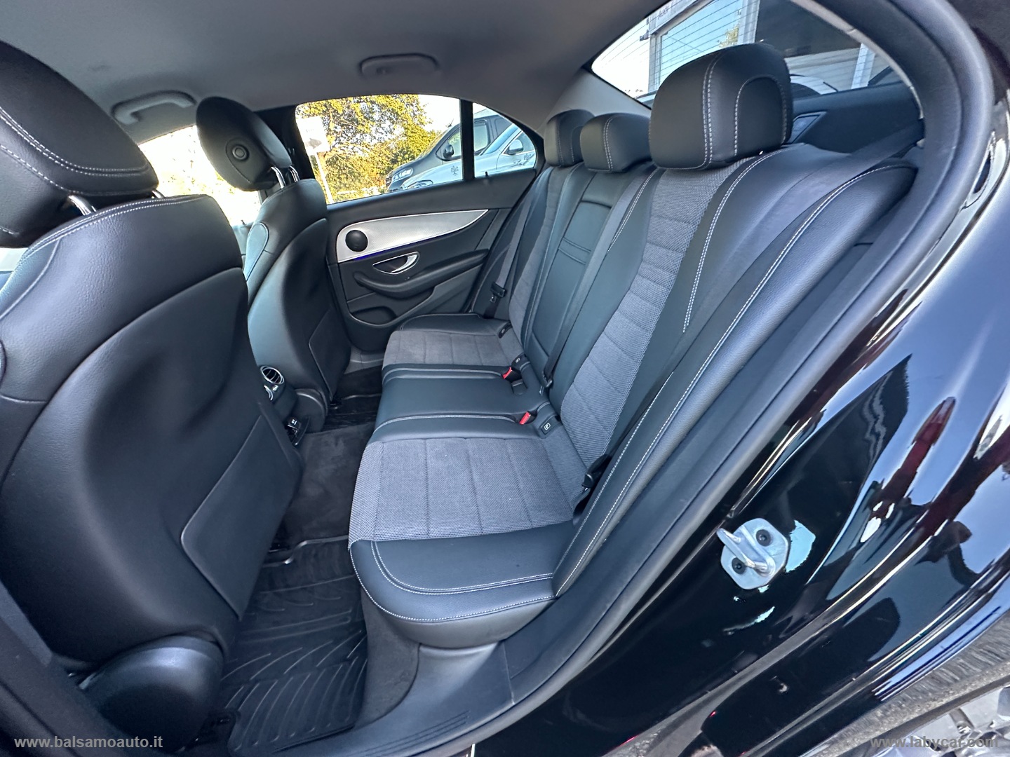 E 220 d Premium - immagine 21