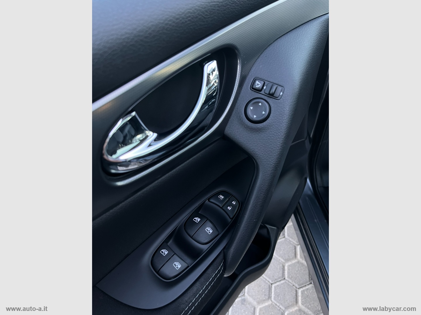 Qashqai 1.6 dCi 2WD Tekna - immagine 21