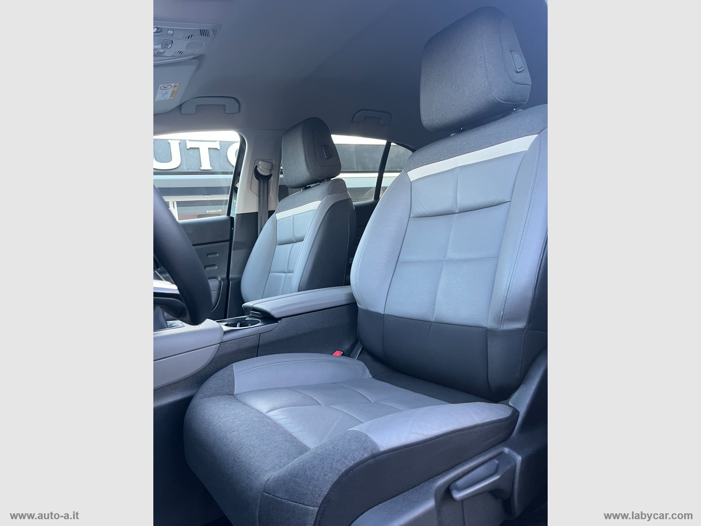 C5 Aircross BlueHDi 130 S&S Shine - immagine 21