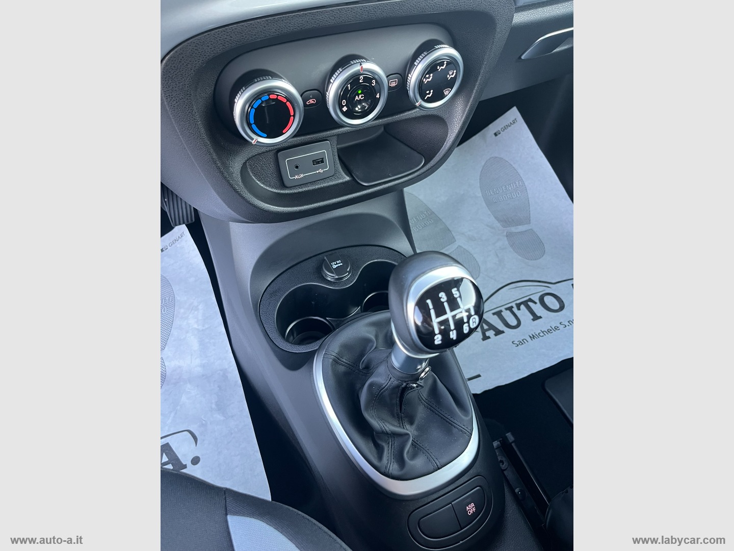 500L 1.4 95 CV Lounge - immagine 21