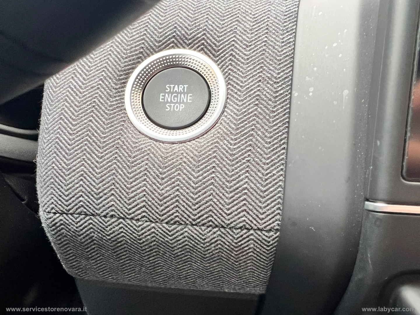 Clio TCe 90 CV Techno - immagine 21