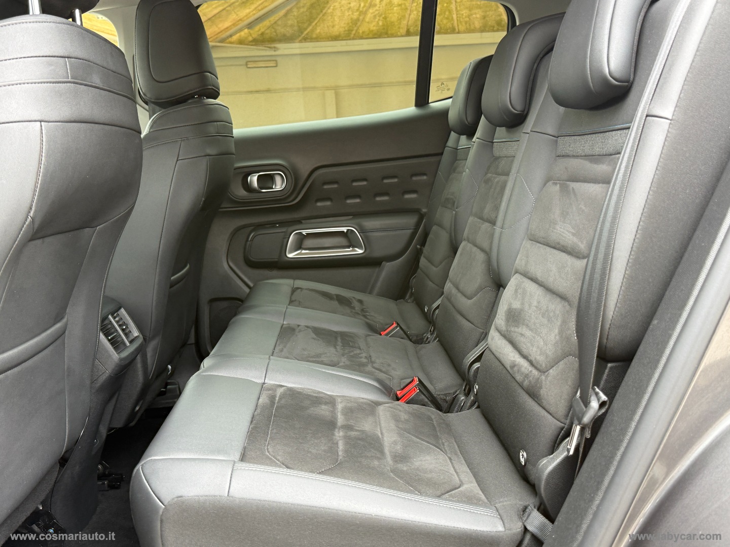 C5 Aircross BlueHDi 130 S&S EAT8 SHINE Pack - immagine 21