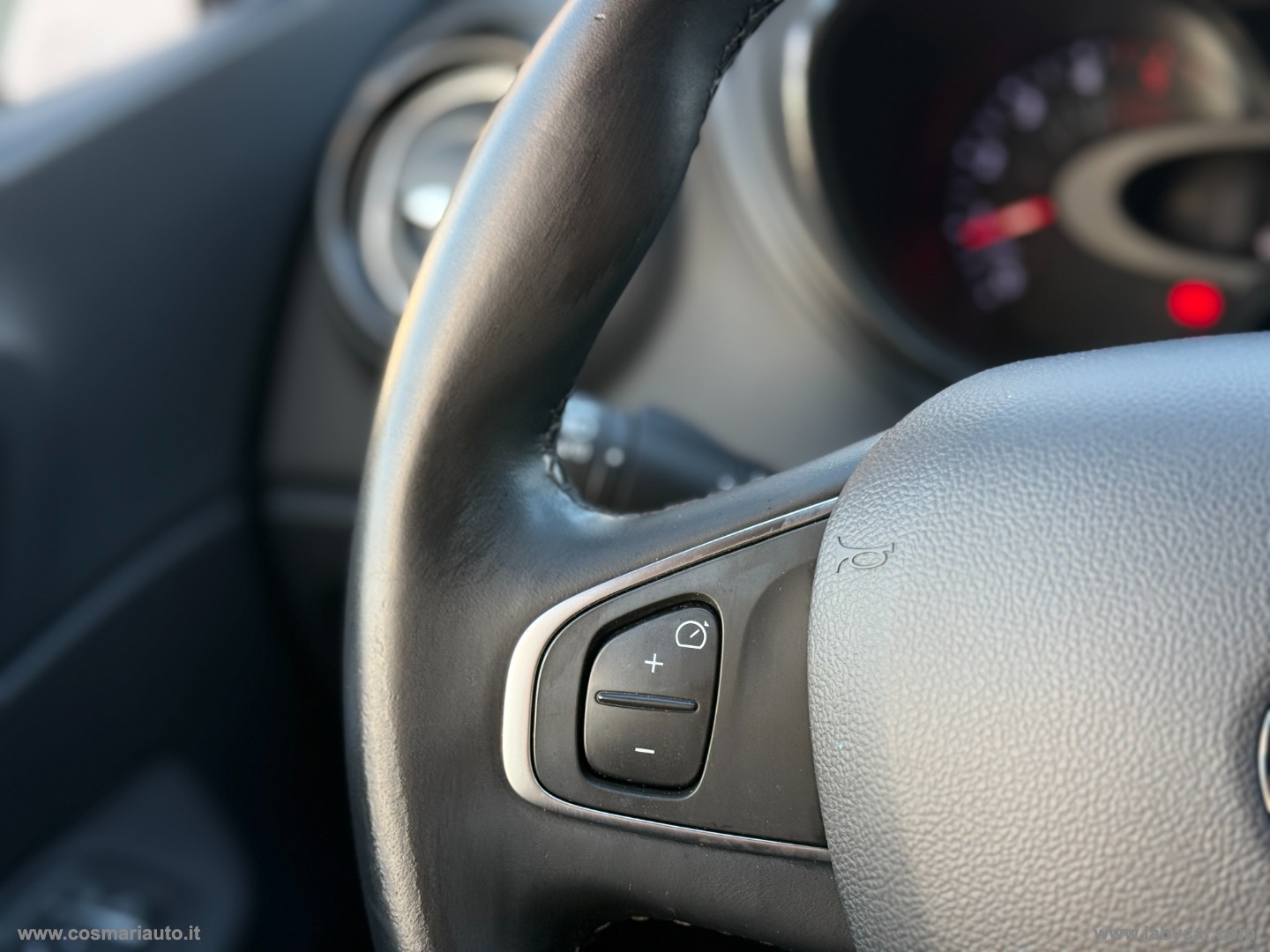 Captur dCi 8V 90 CV Sport Edition2 - immagine 21
