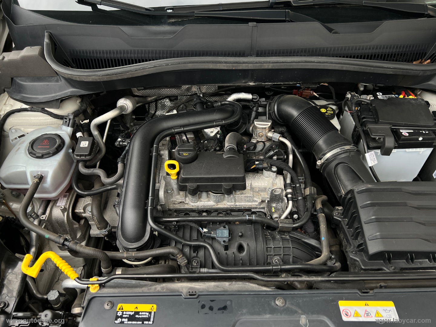 T-Cross 1.0 TSI 110 CV Style - immagine 21
