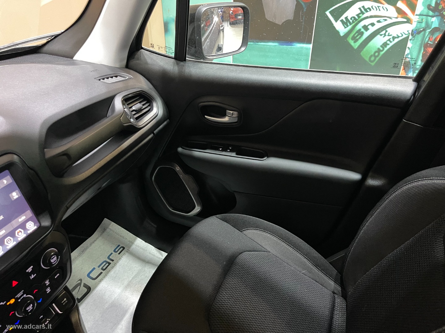 Renegade 1.0 T3 Limited *NEOPATENTATI*BENZINA* - immagine 21