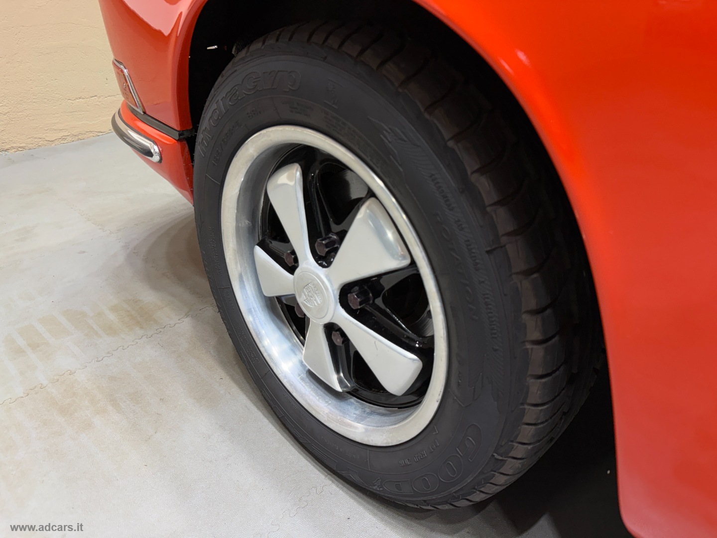 911 T 2.0 SWB 1968 *FULL SERVICE PORSCHE* - immagine 21