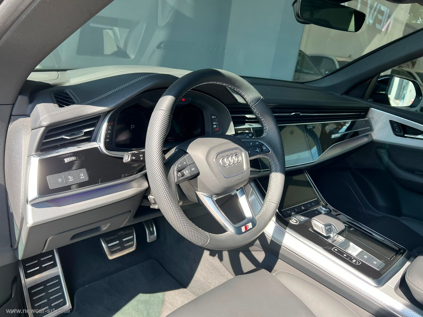 Q8 50 TDI 286 CV quattro tiptronic Sport - immagine 21