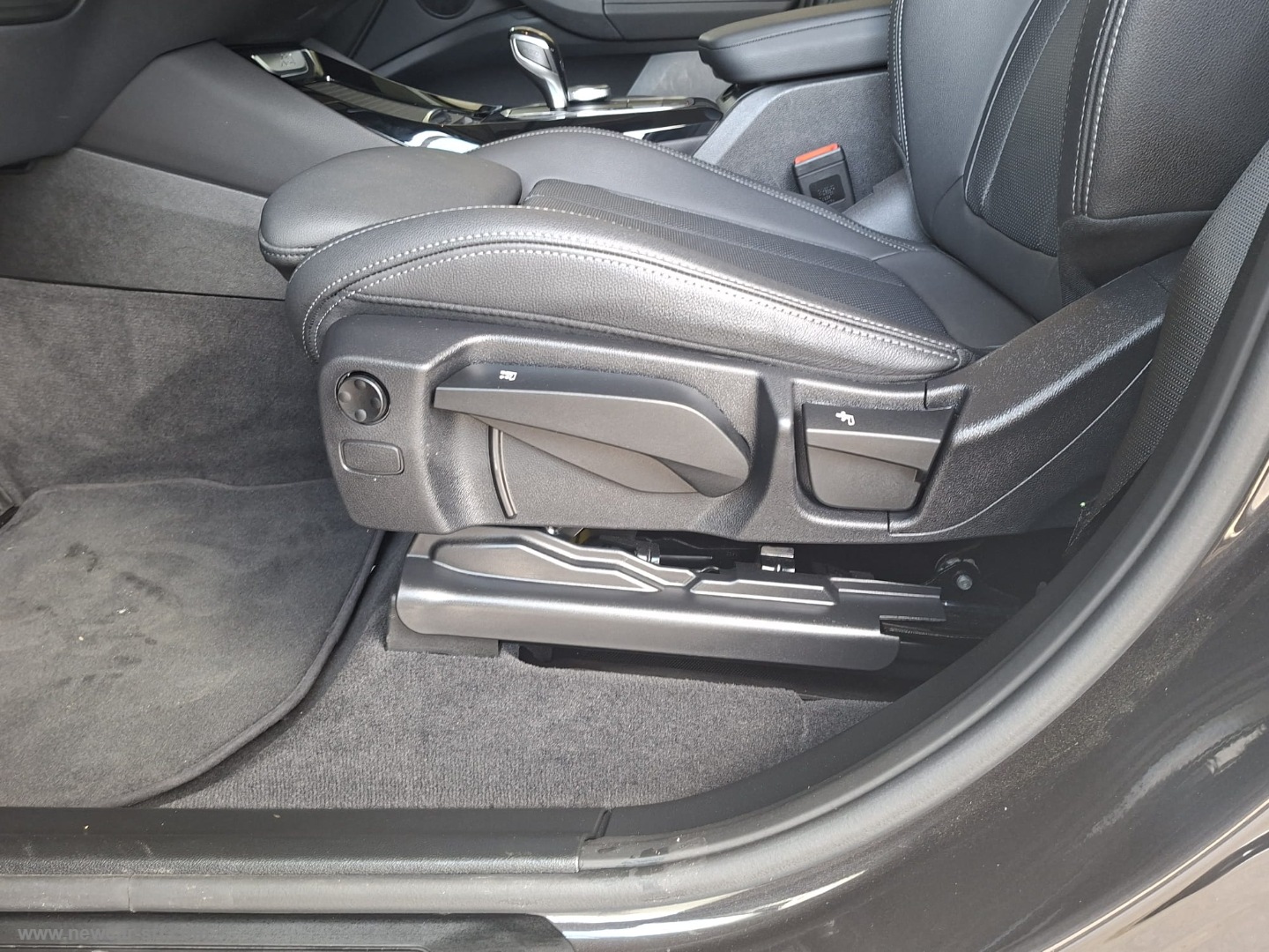X3 sDrive18d 48V - immagine 21