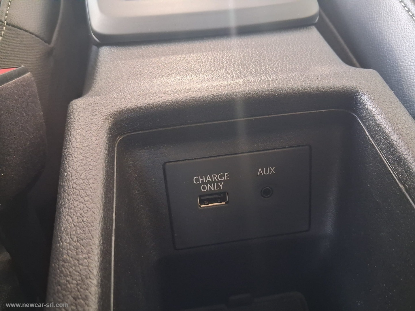 Q2 1.4 TFSI COD S tronic Business - immagine 21