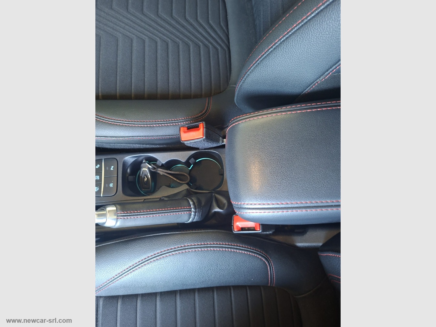Puma 1.0 EcoBoost 125CV S&S ST-Line X - immagine 21