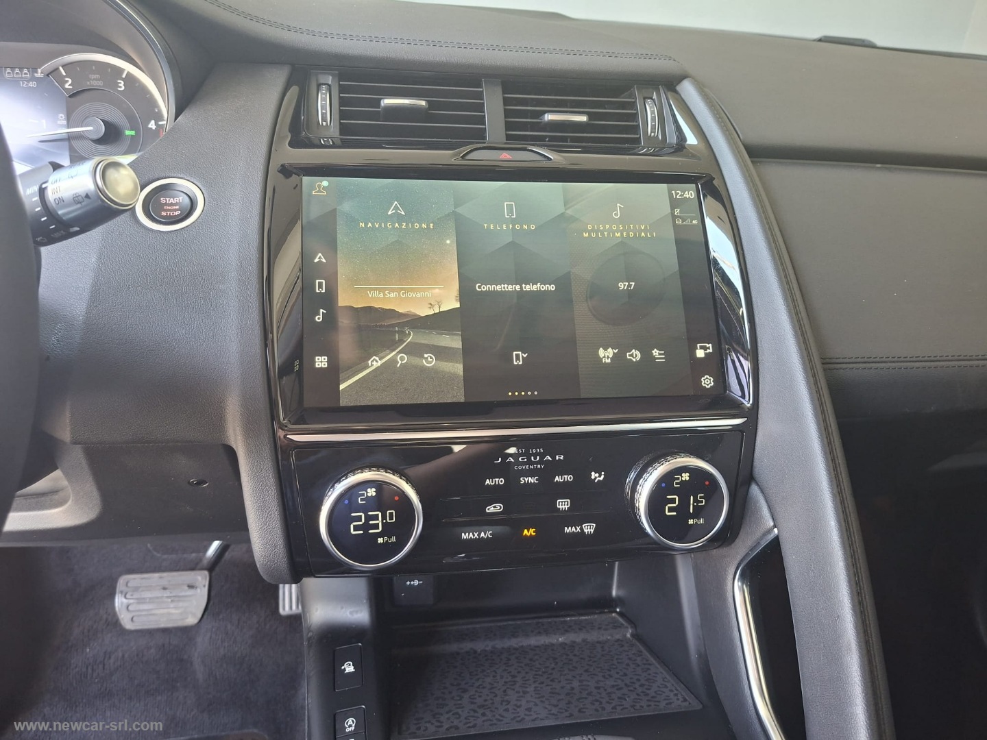 E-Pace 2.0D I4 163 CV AWD Auto - immagine 21