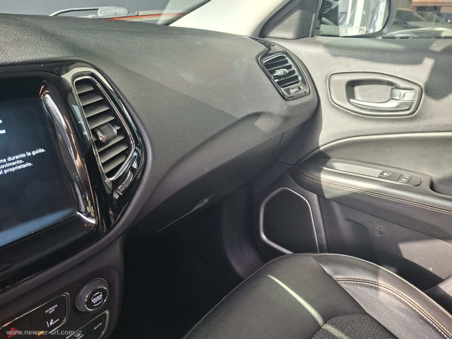 Compass 1.6 Mjt II 2WD Limited - immagine 21