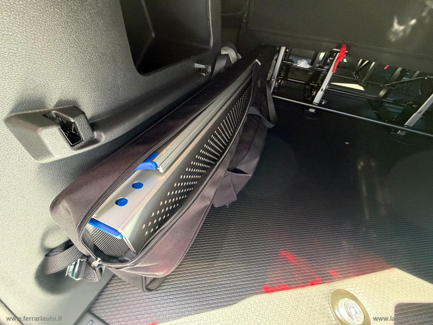 Trafic BluedCi 150CV PL-TN Equi.EasyAcc. - immagine 21