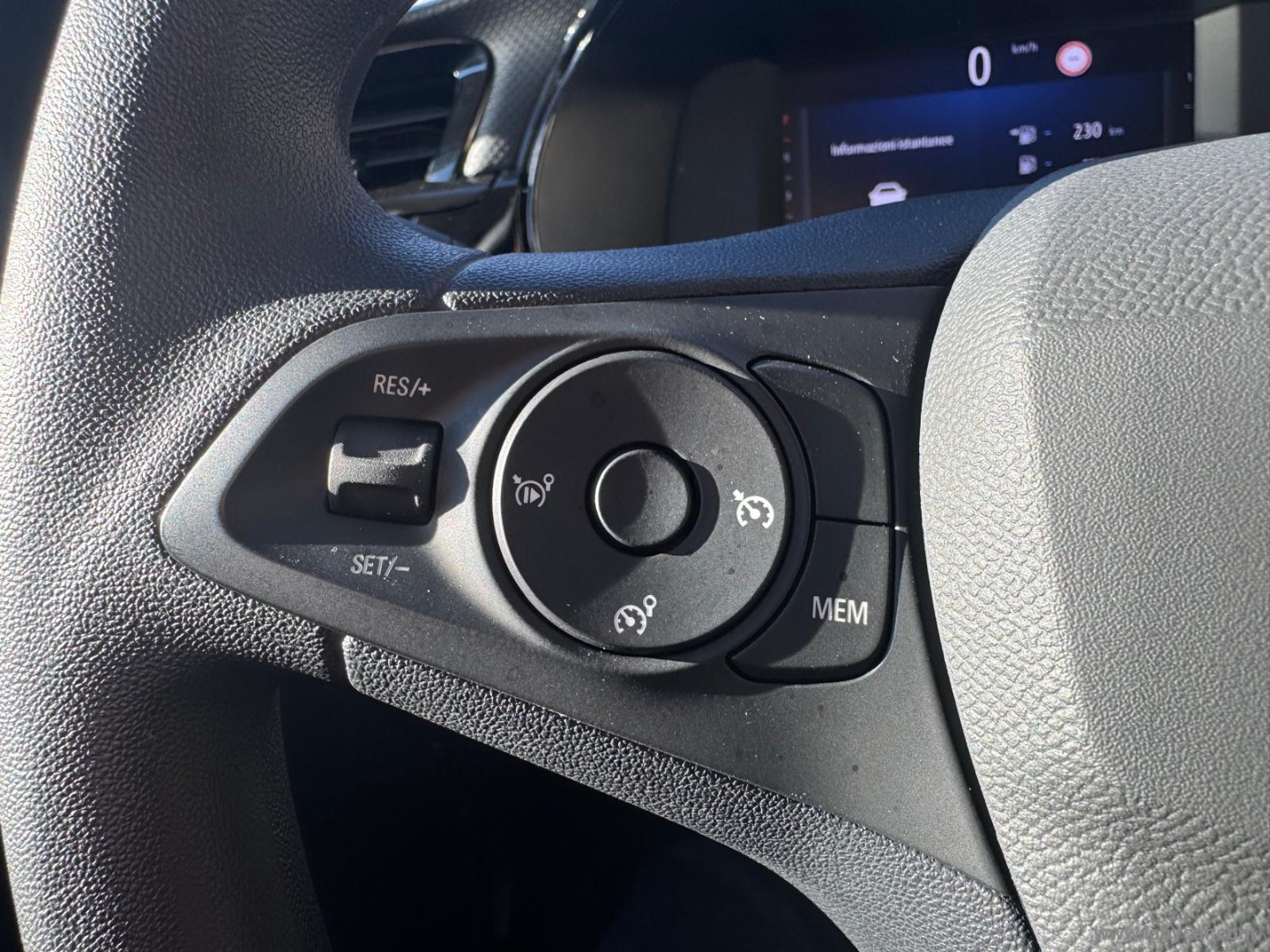Corsa 1.2 100 CV Edition - immagine 21