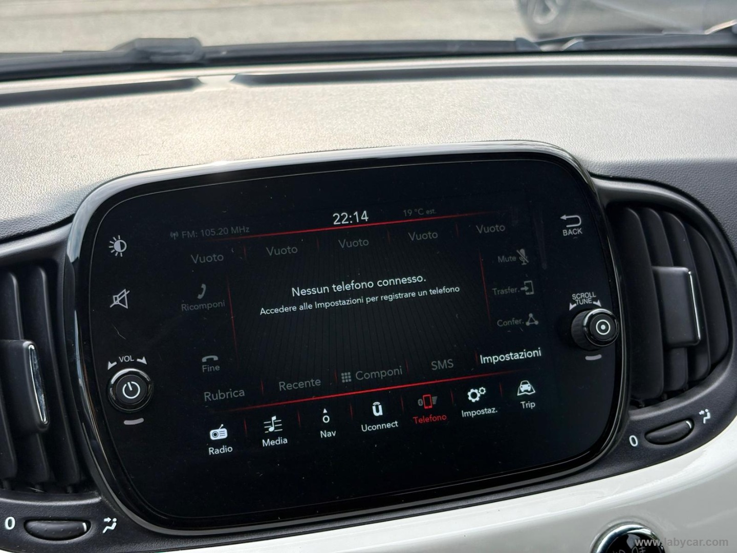 500 C 1.0 Hybrid Dolcevita - immagine 21