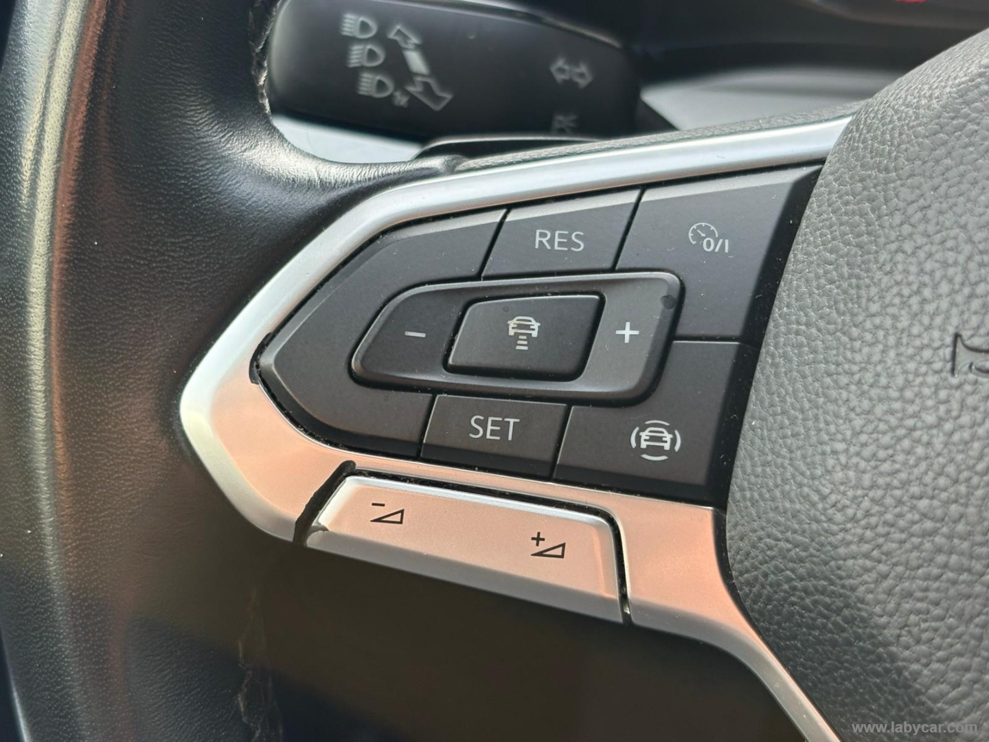 Golf 1.0 eTSI EVO DSG Life - immagine 21