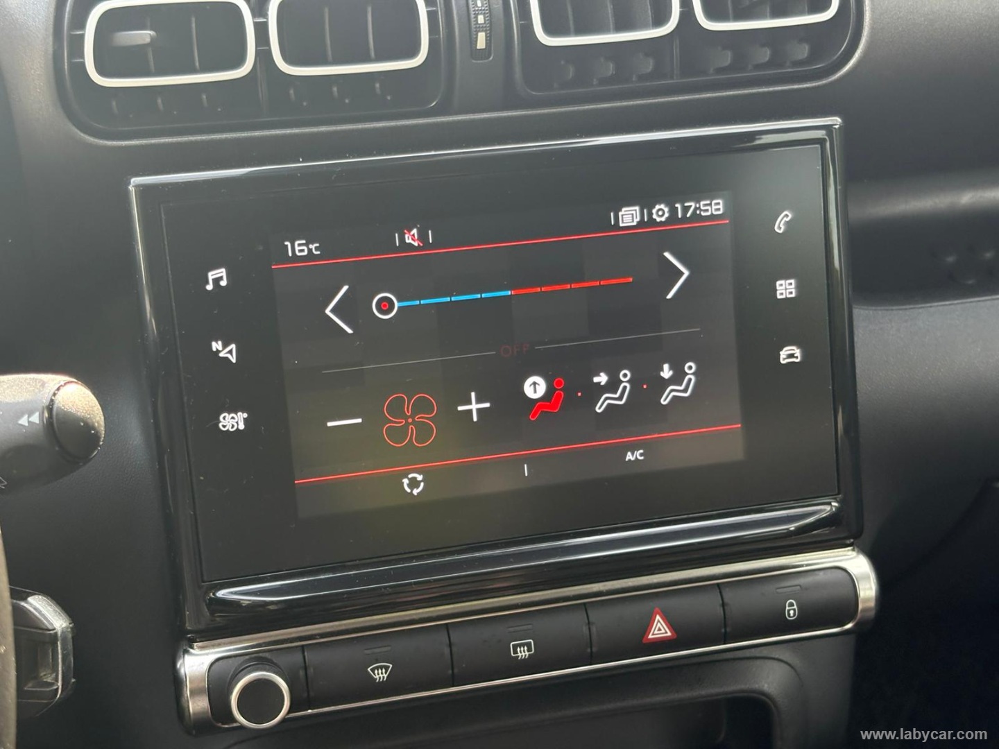 Citroën C3 Aircross BlueHDi 100 S&S Feel - Immagine 21