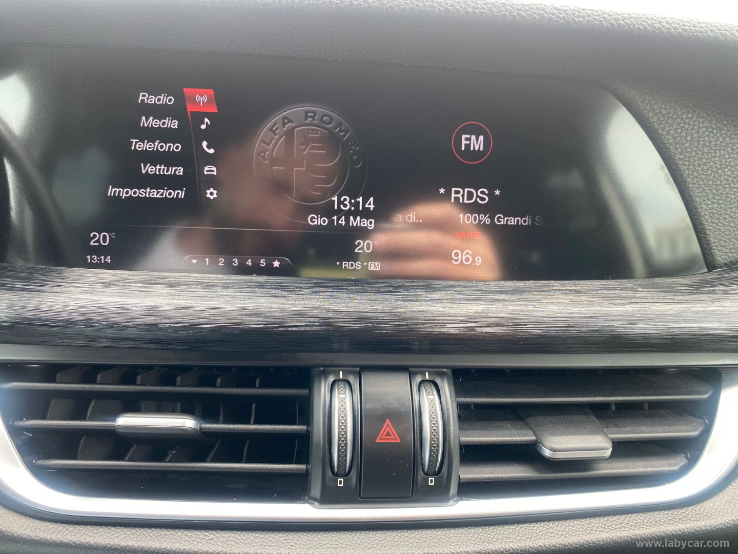 Stelvio 2.2 T.diesel 160CV AT8 RWD Sp-T. - immagine 21