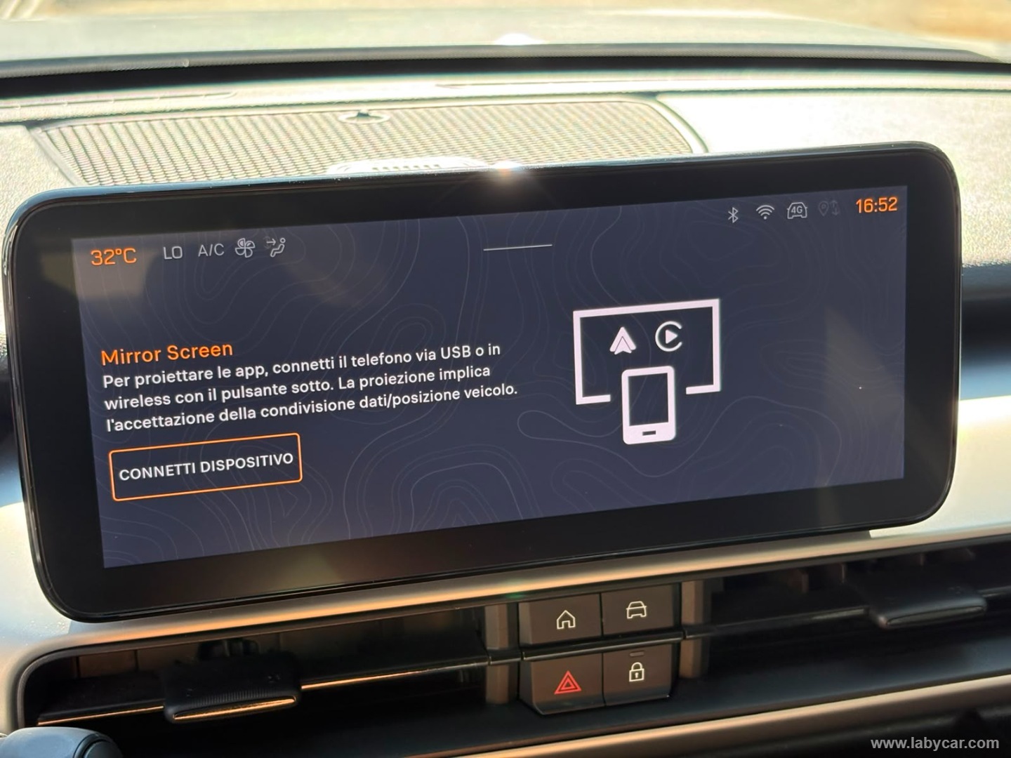 Jeep Avenger 1.2 Turbo Summit - Immagine 21