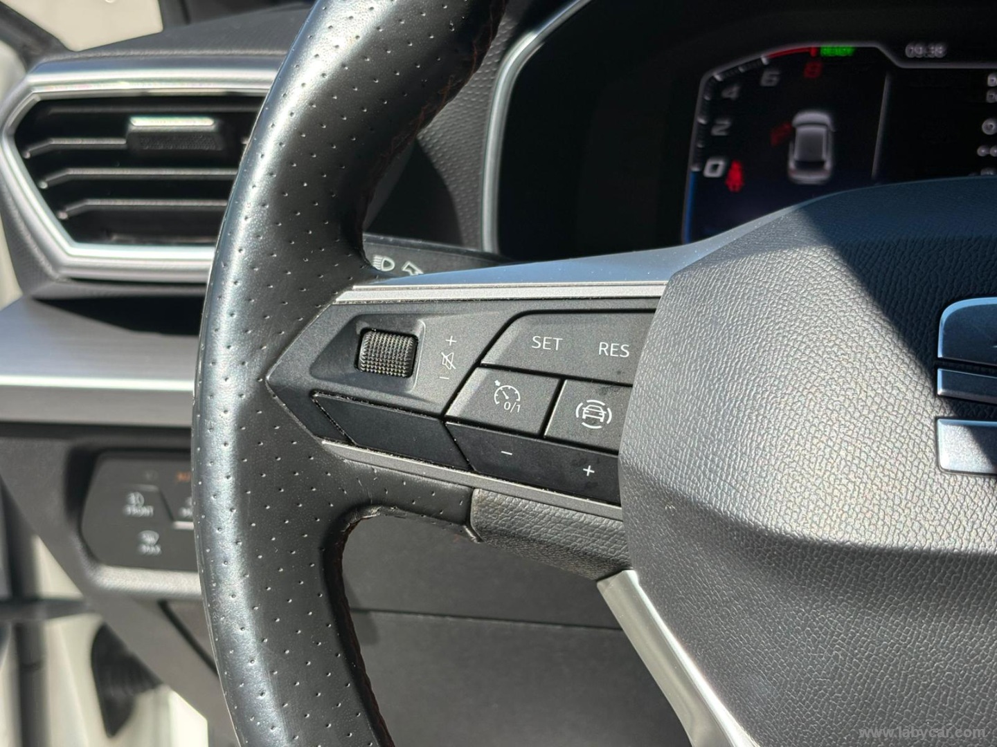 SEAT Leon 1.4 e-HYBRID 204 CV DSG FR - Immagine 21