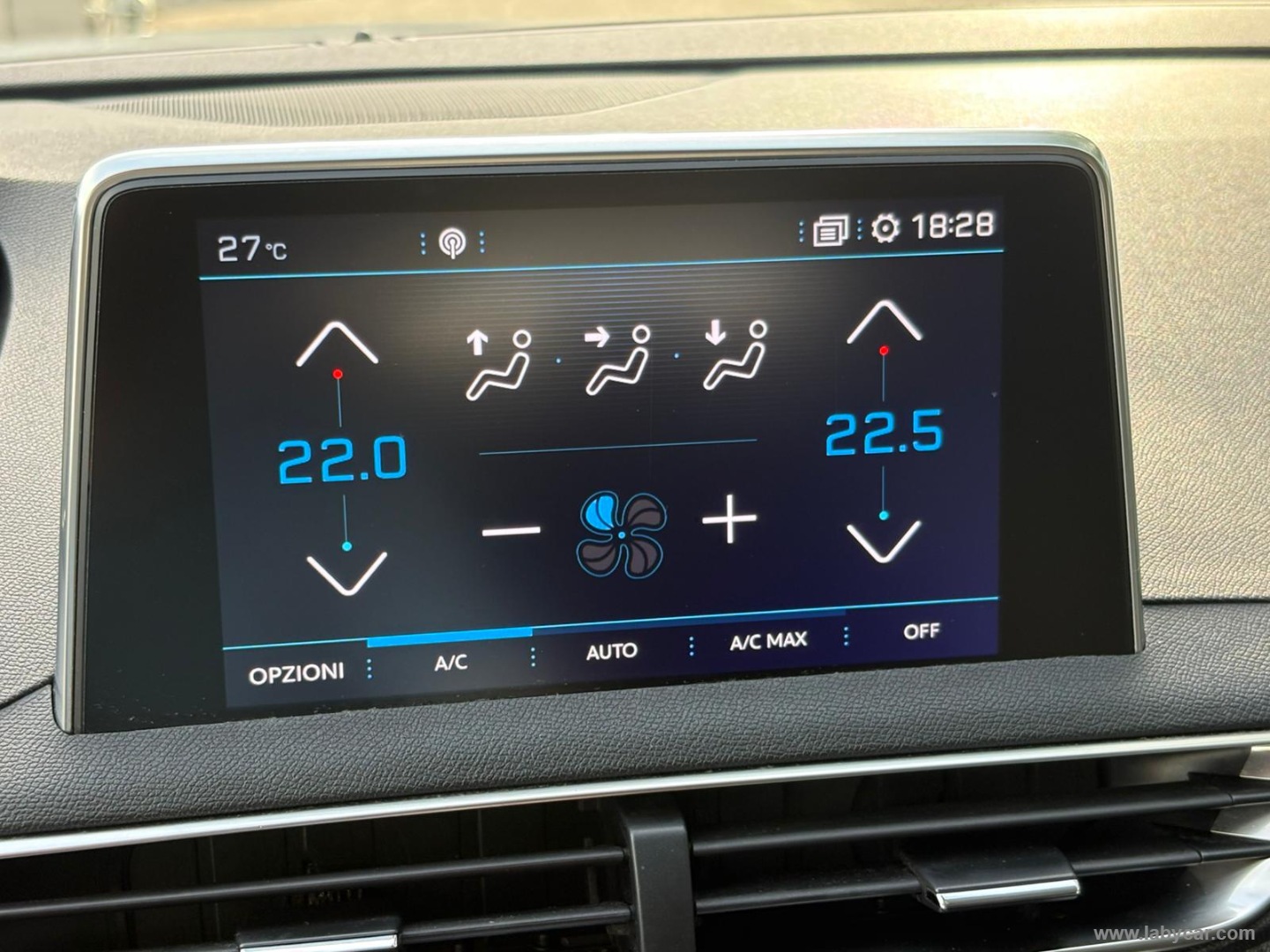 Peugeot 3008 BlueHDi 150 S&S Allure - Immagine 21
