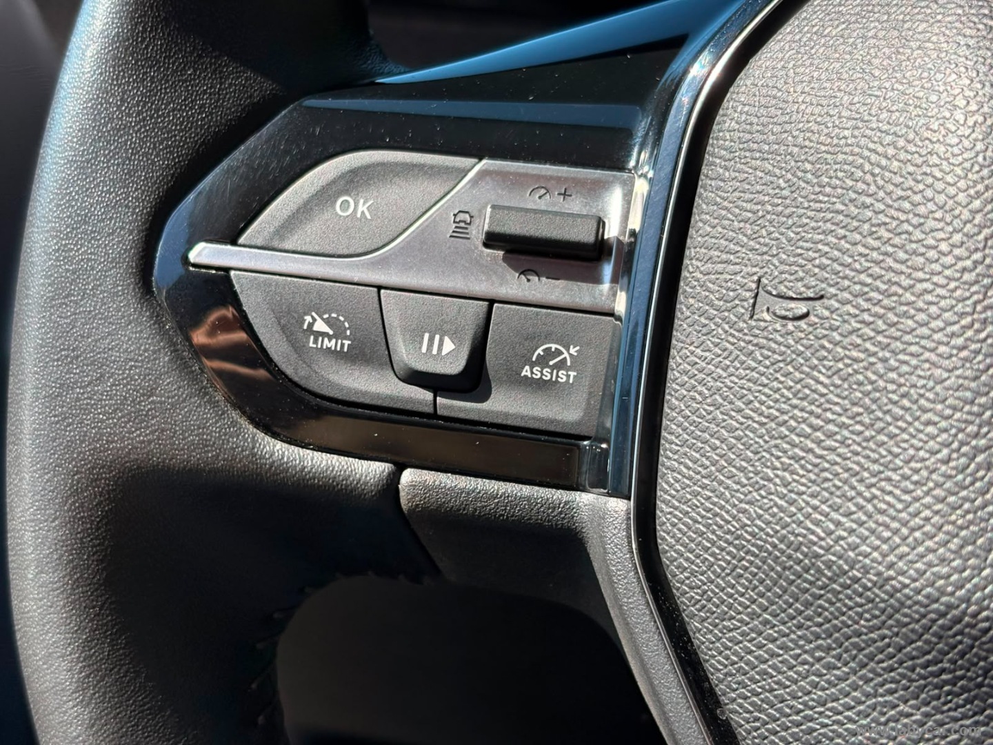 Peugeot 308 BlueHDi 130 S&S EAT8 SW Allure - Immagine 21