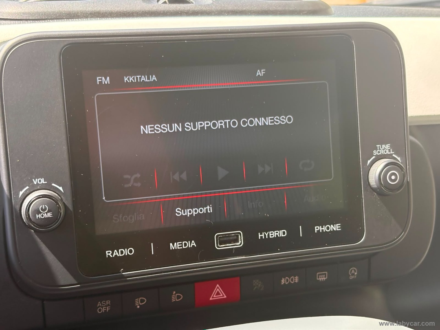 Fiat Panda 1.0 FireFly S&S Hybrid Pandina - Immagine 21