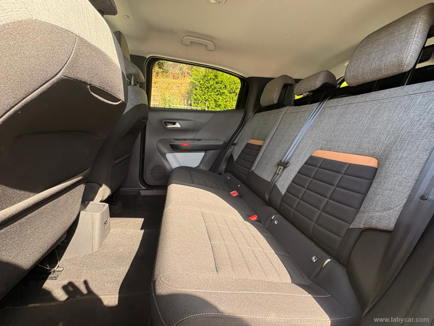 Citroën C3 Aircross Aircross PureTech Turbo 100 Plus - Immagine 21