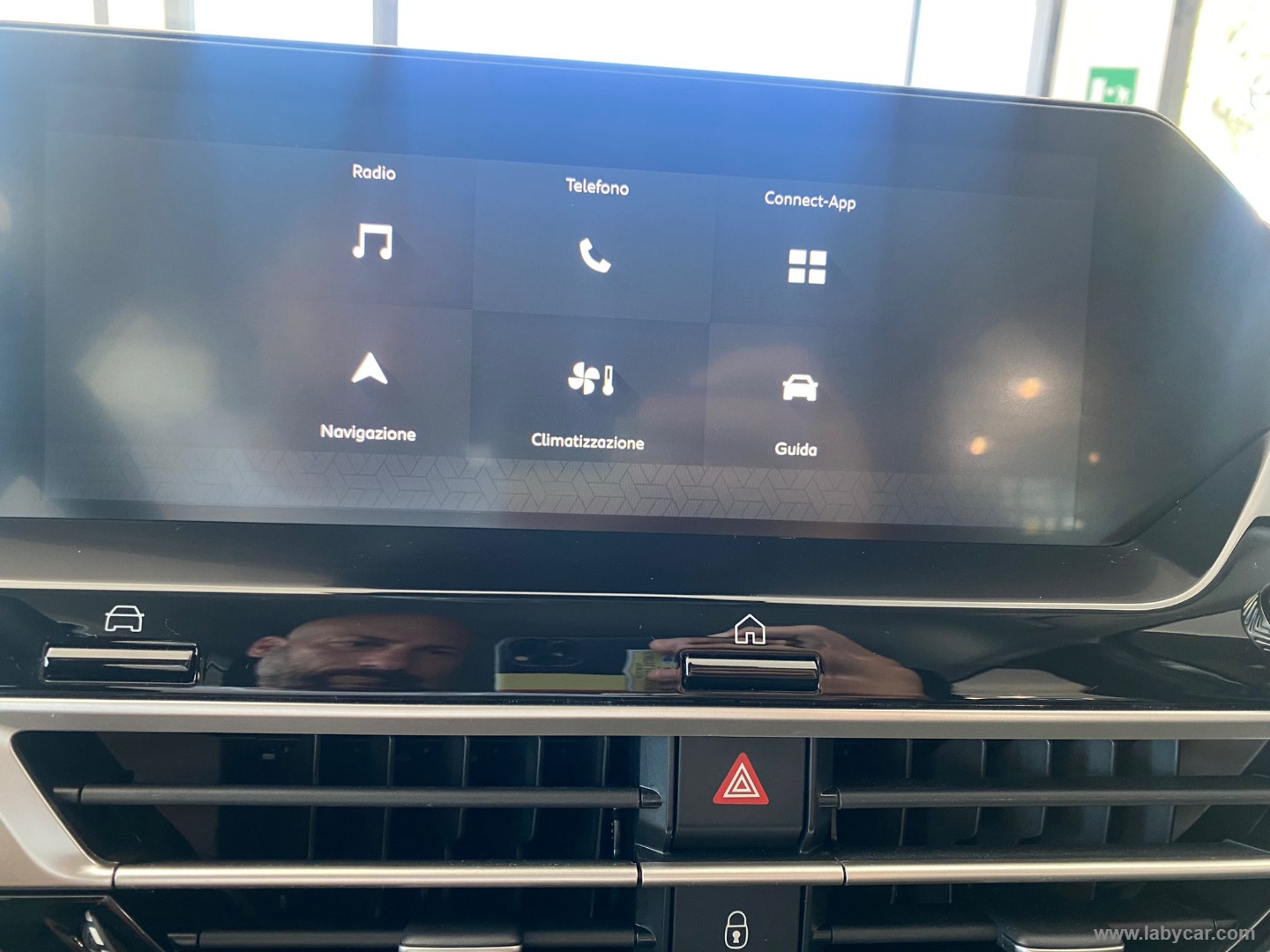 Citroën C4 Hybrid 110 e-DCS6 You - Immagine 21