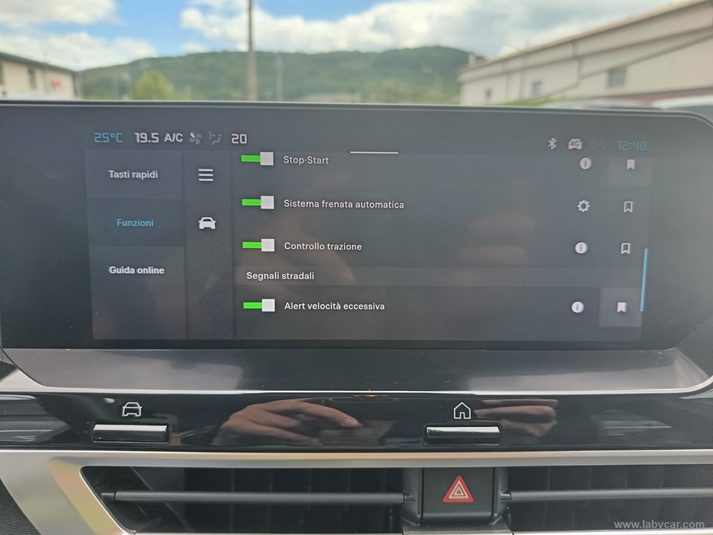 Citroën C4 Hybrid 145 e-DCS6 Plus - Immagine 21