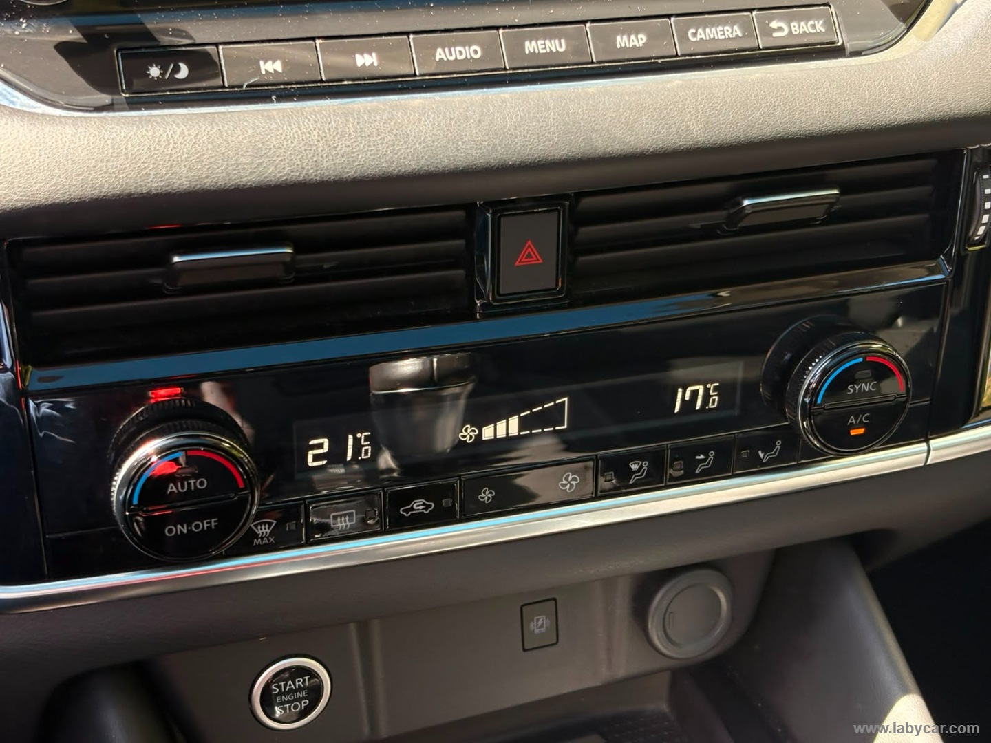 Nissan Qashqai MHEV 140 CV N-Connecta - Immagine 21