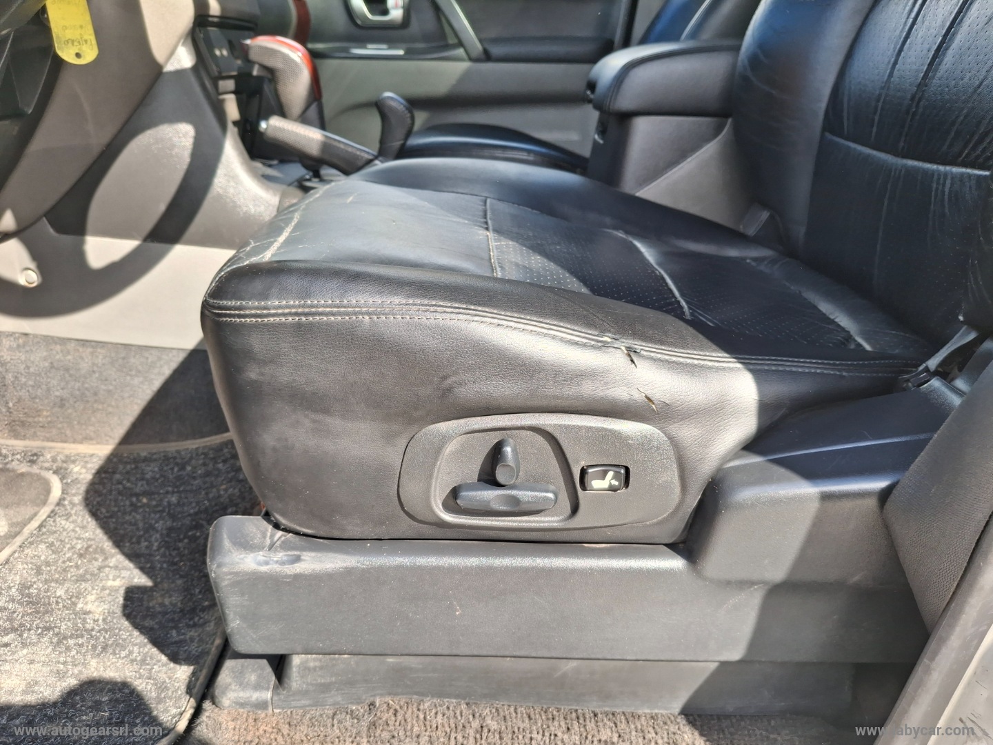 Pajero 3.2 16V DI-D 5p. GLS2 - 7 POSTI - immagine 21
