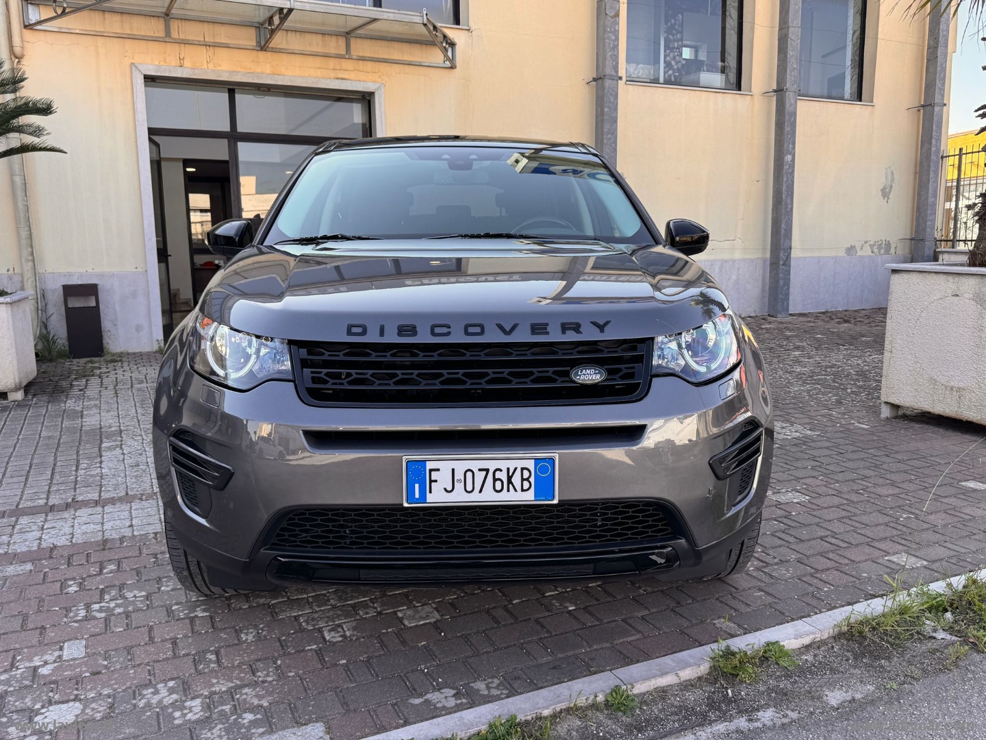 Discovery Sport 2.0 TD4 150 Bus.Pr. SE - immagine 21