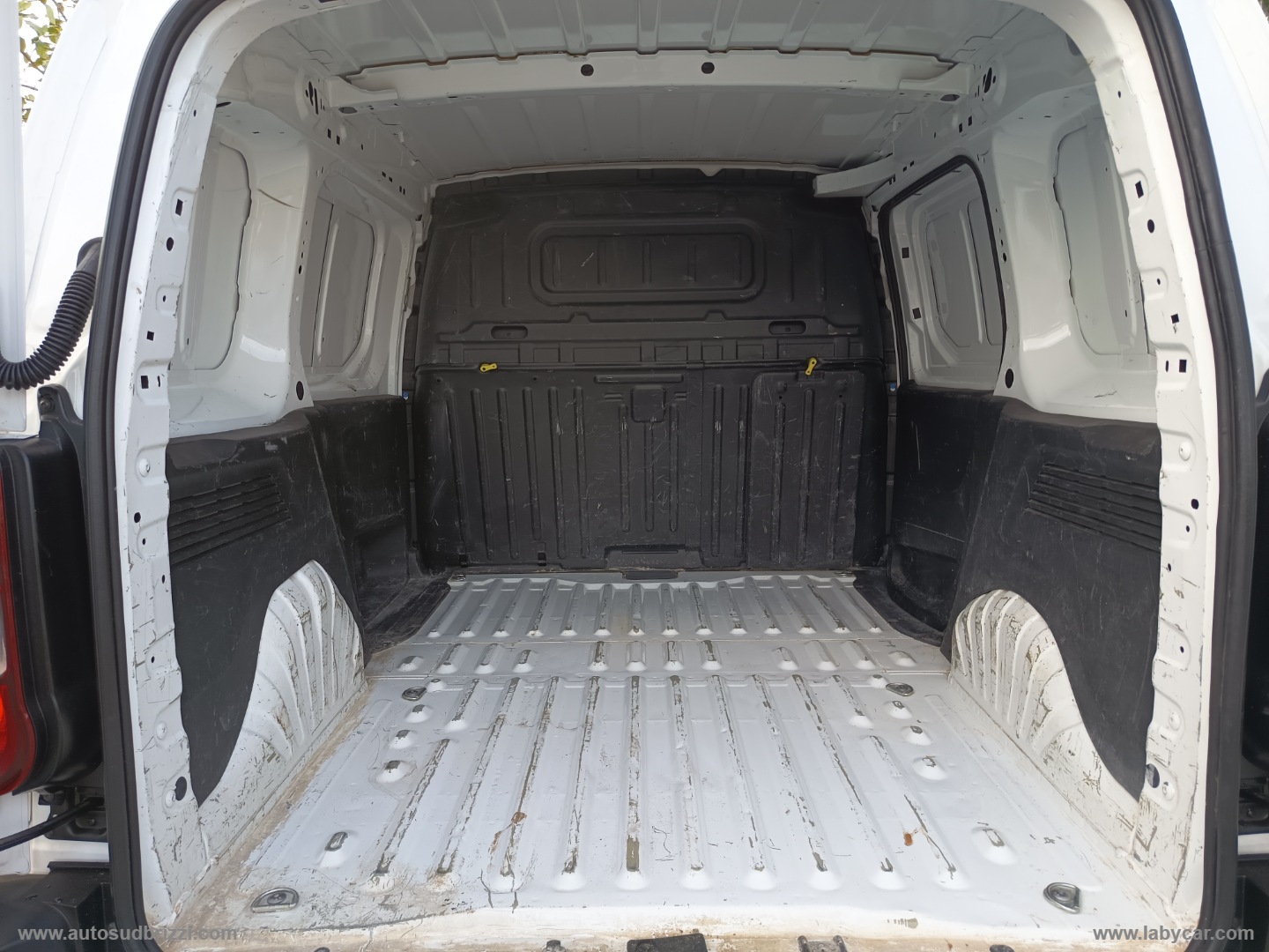 Combo Cargo 1.5 D 100 PC 650kg Ed. 3 POSTI - immagine 21