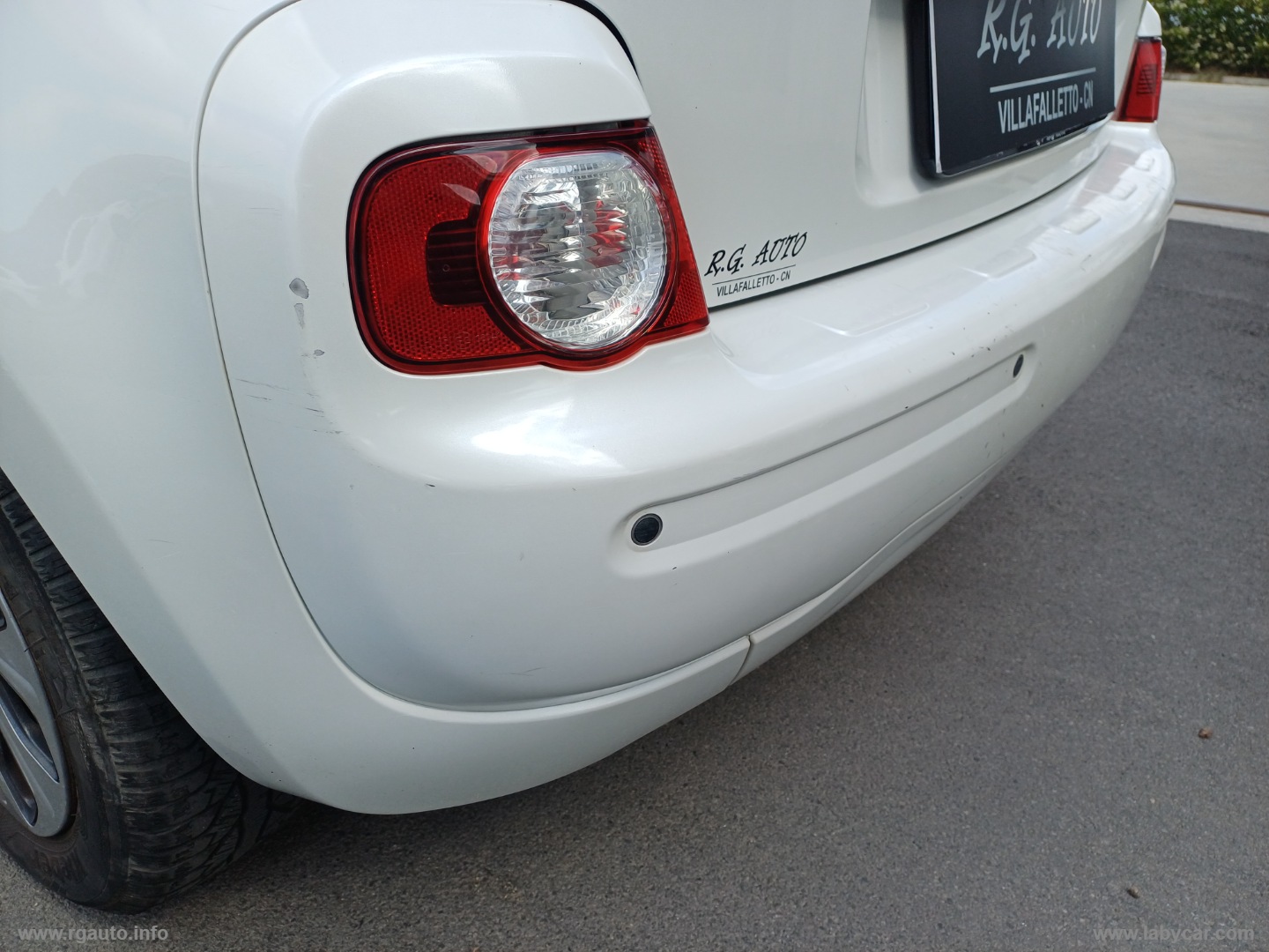 C3 Picasso 1.6 HDi 90 Exclusive - immagine 21