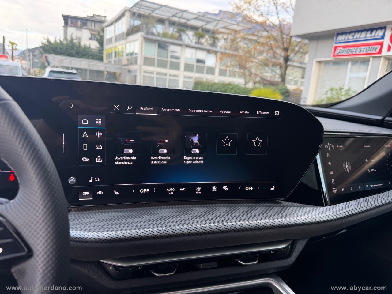 Q5 SPB TDi S tronic quattro S line ed. - immagine 21