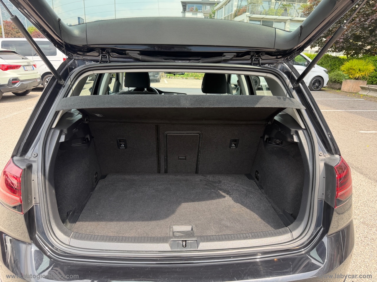Golf 1.0 TSI 110CV 5p. Business BMT - immagine 21
