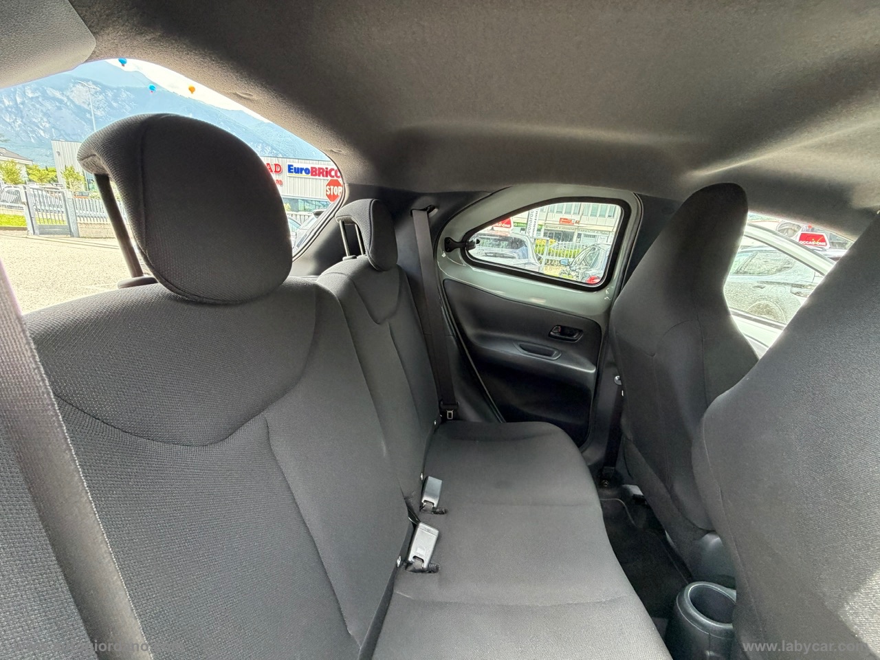 Aygo X 1.0 VVT-i 72 CV 5p. Trend - immagine 21