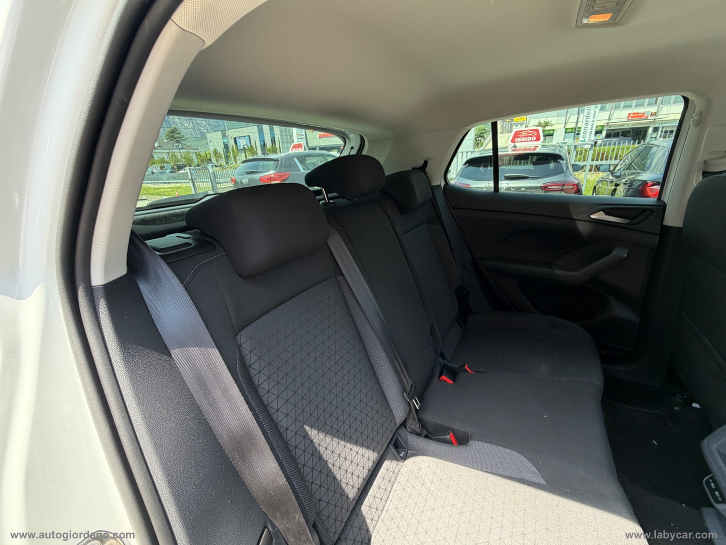 T-Cross 1.0 TSI 110 CV DSG Advanced - immagine 21