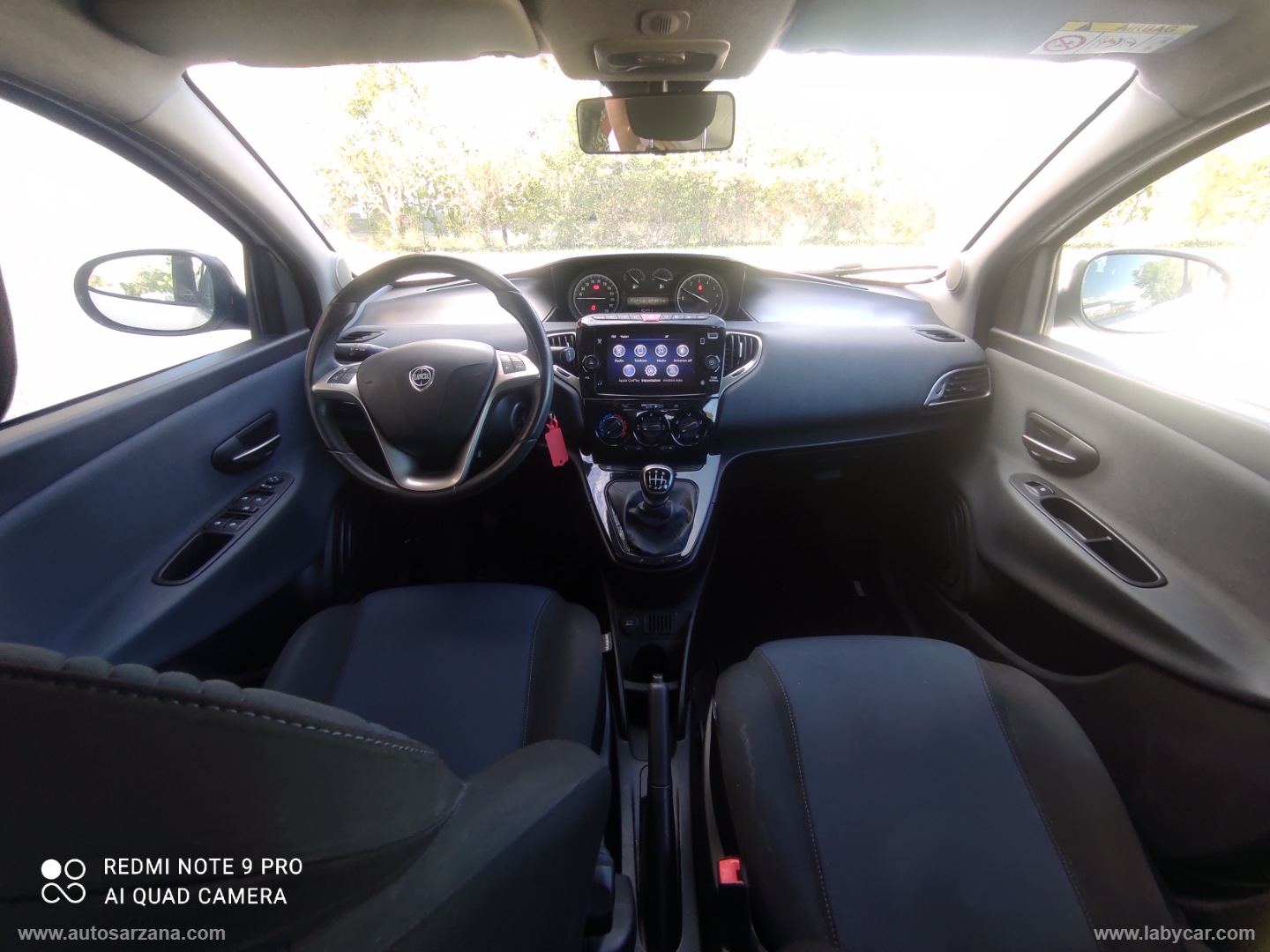 Ypsilon 1.0 FireFly 5p.S&S Hyb. Eco Gold - immagine 21