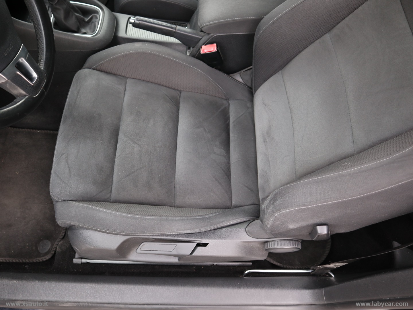 Golf 2.0 TDI 110 CV DPF 3p. Highline - immagine 21